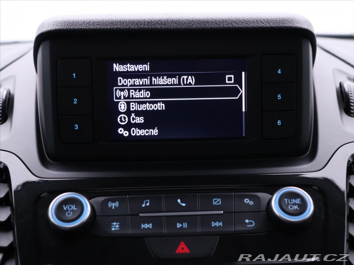 Ford Tourneo Connect 1,5 TDCi 88kW CZ Titanium 2021