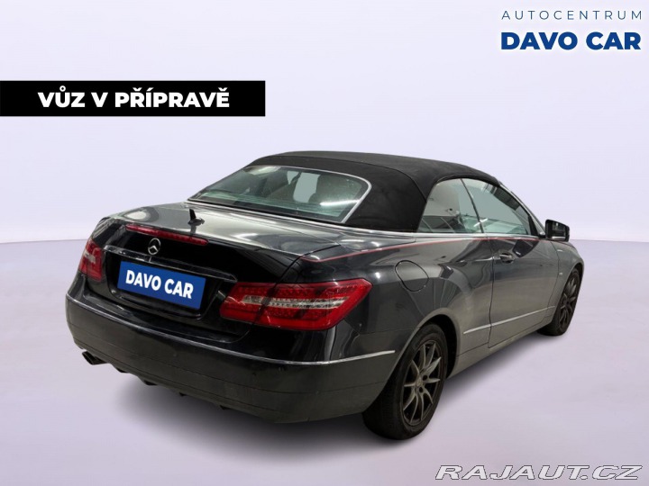 Mercedes-Benz E 2,2 CDI 125kW Elegance Ca 2011