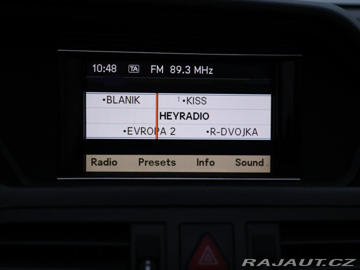 Mercedes-Benz E 2,2 CDI 125kW Elegance Ca 2011