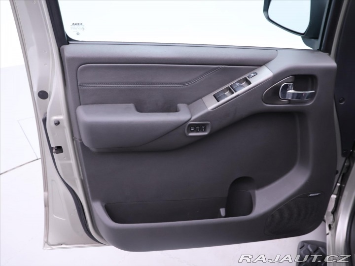 Nissan Pathfinder 2,5 dCi 126kW 4x4 1.Majit 2008