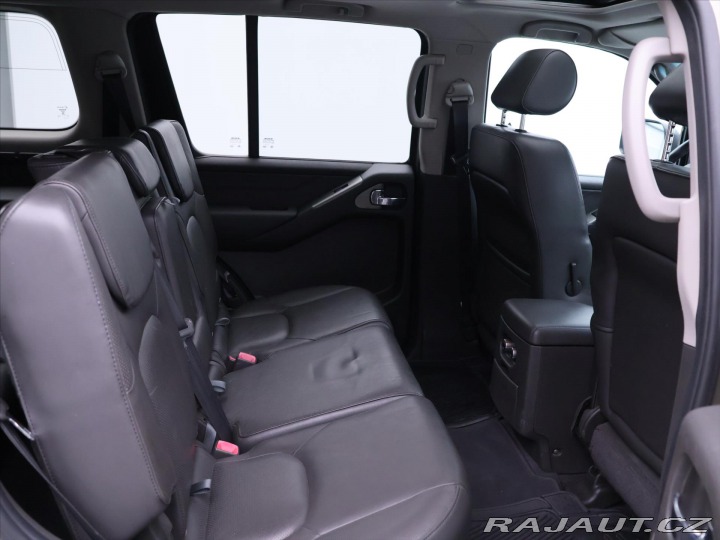 Nissan Pathfinder 2,5 dCi 126kW 4x4 1.Majit 2008