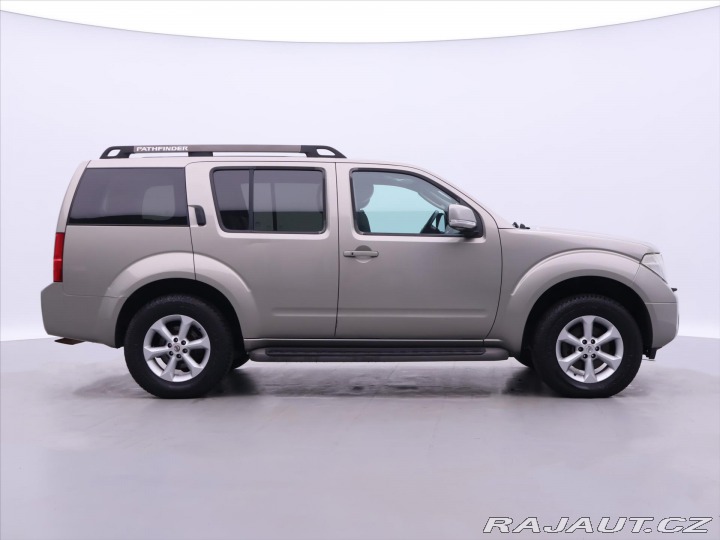 Nissan Pathfinder 2,5 dCi 126kW 4x4 1.Majit 2008