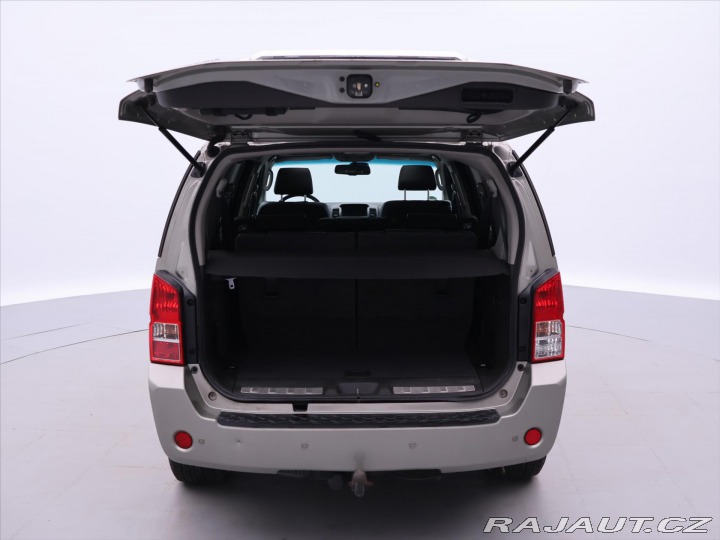 Nissan Pathfinder 2,5 dCi 126kW 4x4 1.Majit 2008