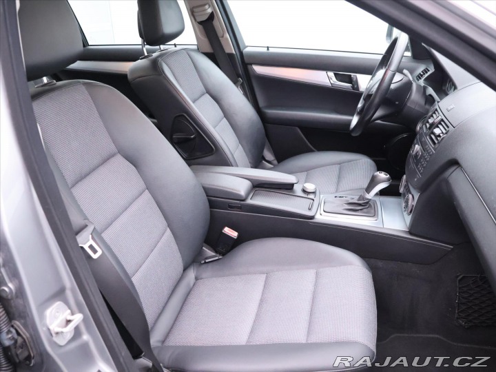 Mercedes-Benz C 3,0 280 170kW 4M Avantgar 2007