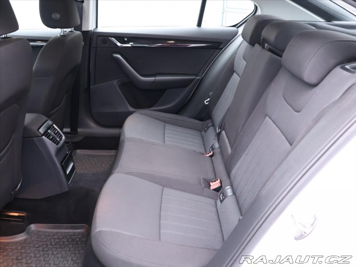 Škoda Octavia 1,6 TDI 85kW Style LED Ke 2019