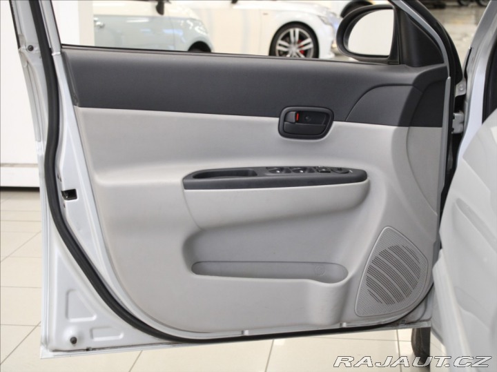 Hyundai Accent 1,4 i 71kW KLIMA Nové STK 2008