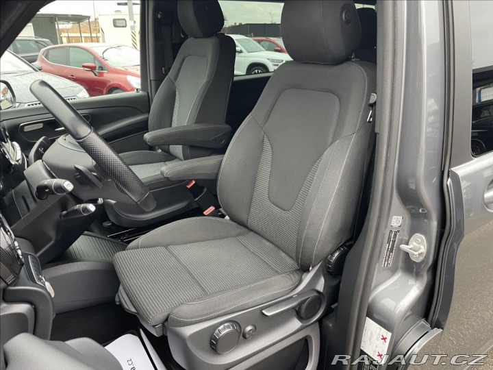Mercedes-Benz V 300d L 4M REZERVACE! 2022