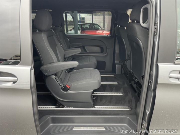 Mercedes-Benz V 300d L 4M REZERVACE! 2022