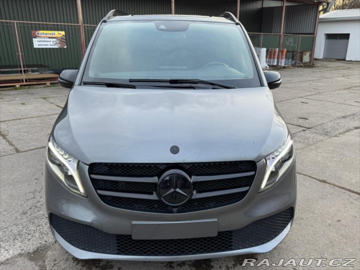 Mercedes-Benz V 300d L 4Matic 7míst*Záruk 2021