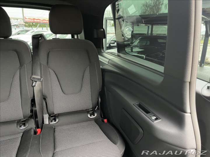 Mercedes-Benz V 300d L 4M REZERVACE! 2022