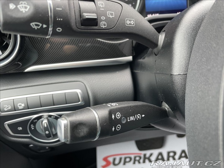 Mercedes-Benz V 300d L 4M REZERVACE! 2022