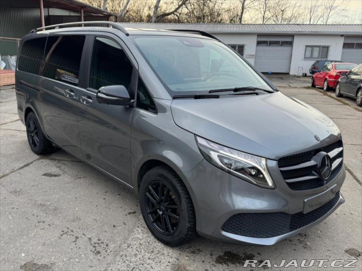 Mercedes-Benz V 300d L 4Matic 7míst*Záruk 2021