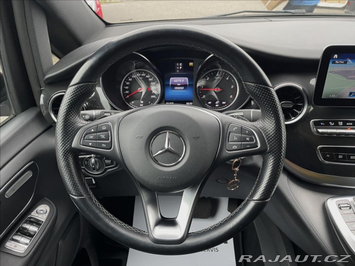 Mercedes-Benz V 300d L 4M REZERVACE! 2022