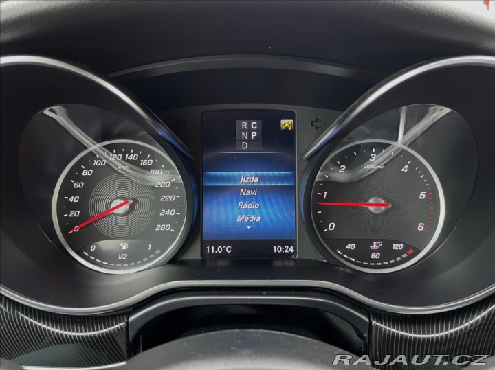 Mercedes-Benz V 300d L 4-Matic 7míst LED* 2022