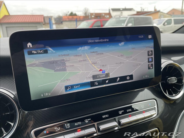 Mercedes-Benz V 300d L 4M REZERVACE! 2022