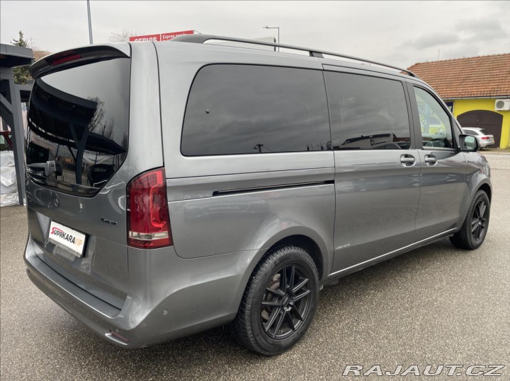 Mercedes-Benz V 300d L 4M REZERVACE! 2022