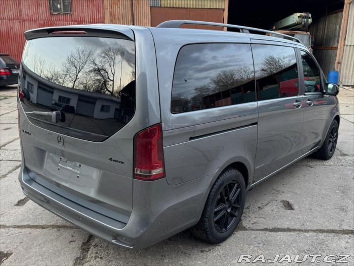 Mercedes-Benz V 300d L 4Matic 7míst*Záruk 2021