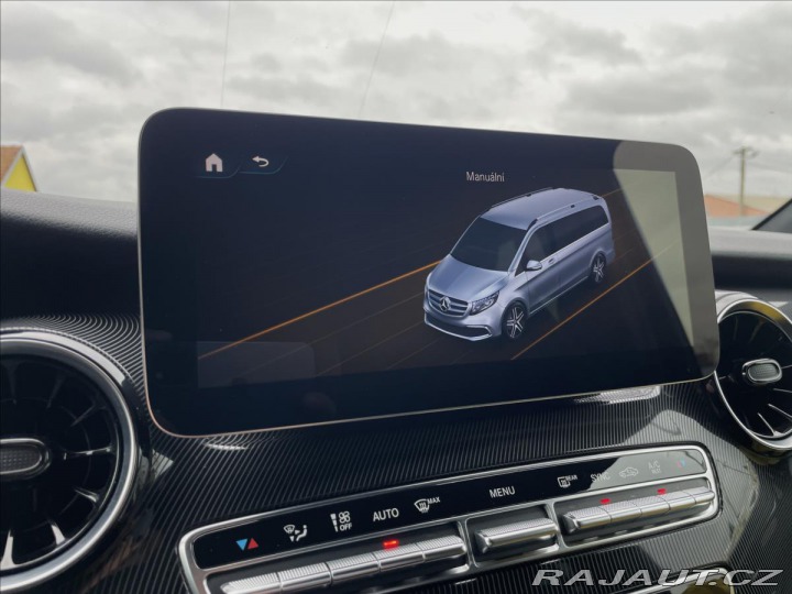 Mercedes-Benz V 300d L 4-Matic 7míst LED* 2022