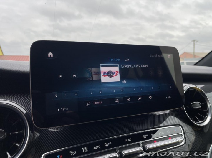 Mercedes-Benz V 300d L 4-Matic 7míst LED* 2022