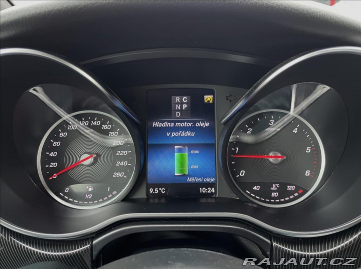 Mercedes-Benz V 300d L 4M REZERVACE! 2022