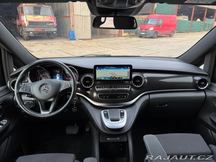 Mercedes-Benz V 300d L 4Matic 7míst*Záruk 2021