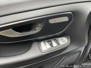 Mercedes-Benz V 300d L 4-Matic 7míst LED* 2022