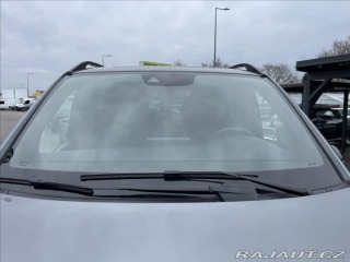 Mercedes-Benz V 300d L 4-Matic 7míst LED* 2022