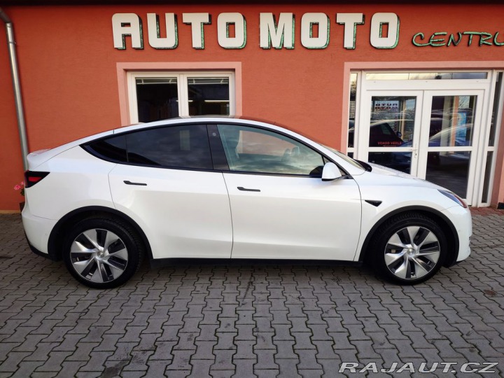 Tesla Model Y PRODÁNO 2022