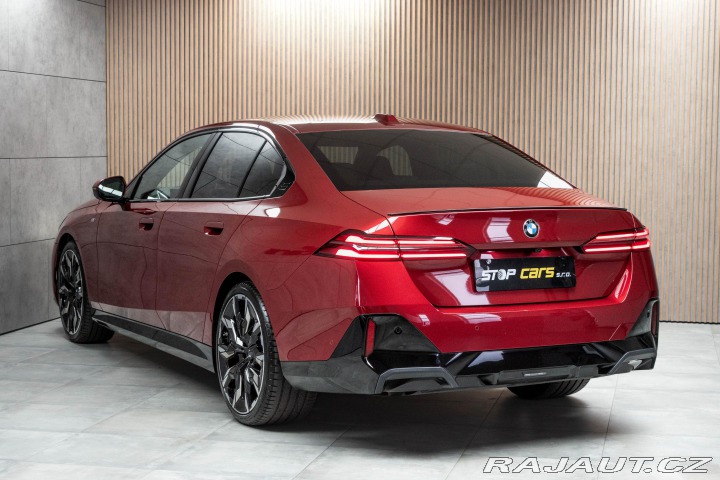 BMW 5 520d xD REZERVACE 2024