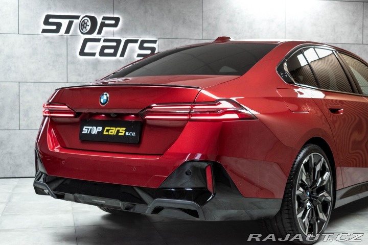 BMW 5 520d xD REZERVACE 2024