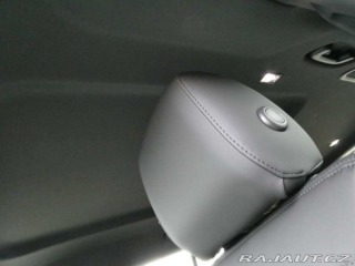 Land Rover Defender 110 3,0 X-Dynamic SE D250 2025