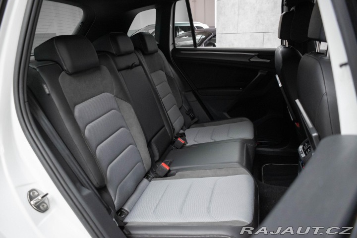 Volkswagen Tiguan 2.0 TSI REZERVACE 2020