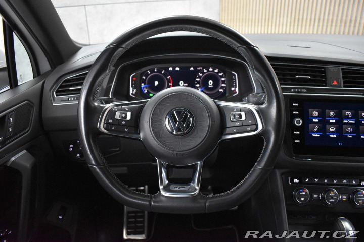 Volkswagen Tiguan 2.0 TSI REZERVACE 2020
