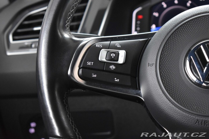Volkswagen Tiguan 2.0 TSI REZERVACE 2020
