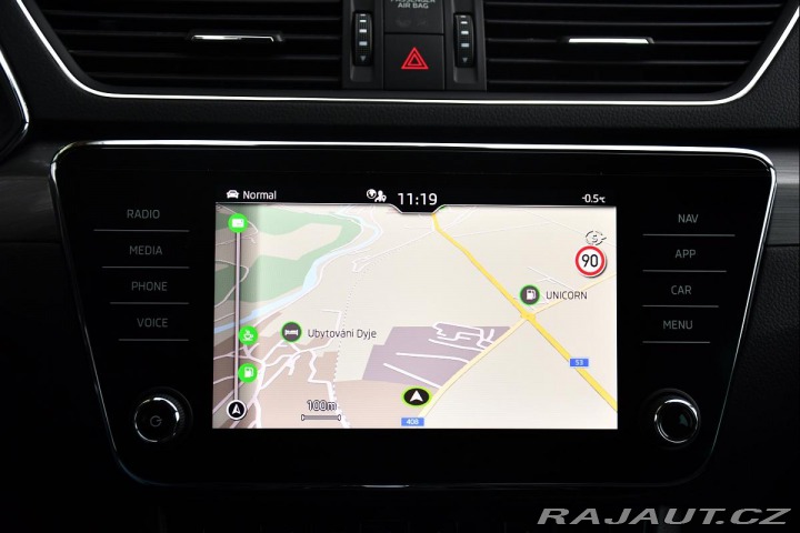 Škoda Superb 2.0TDi STYLE DSG 2XALU 1M 2022