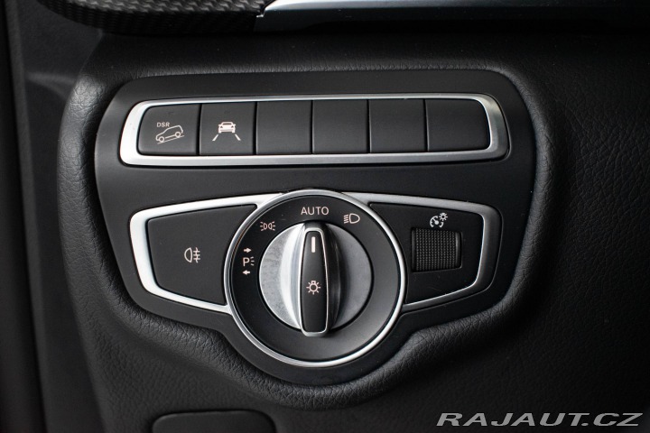 Mercedes-Benz V V 300d 4MATIC*AMG REZERVA 2022