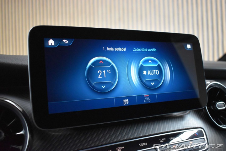 Mercedes-Benz V V 300d 4MATIC*AMG REZERVA 2022