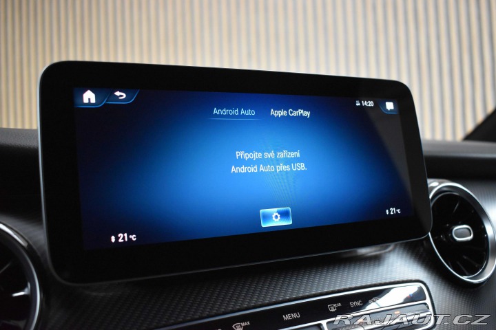 Mercedes-Benz V V 300d 4MATIC*AMG REZERVA 2022