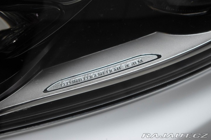 Mercedes-Benz V V 300d 4MATIC*AMG NIGHT*Č 2022