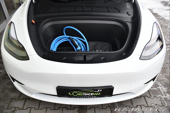 Tesla Model Y RWD STANDARD RANGE 1M 13t 2023