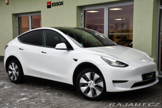 Tesla Model Y RWD STANDARD RANGE 1M 13t 2023