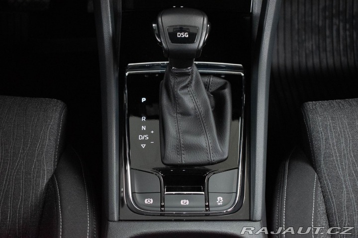 Škoda Karoq 1.5 TSI STYLE*DSG*TAŽNÉ*K 2020