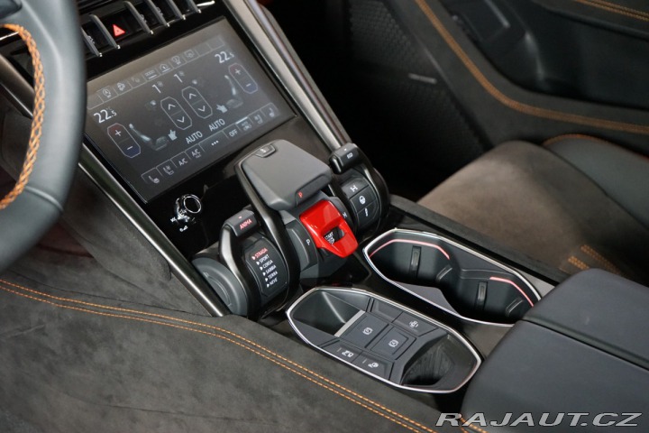 Lamborghini Urus S*PANO*MASÁŽ*360*B&O3 2024