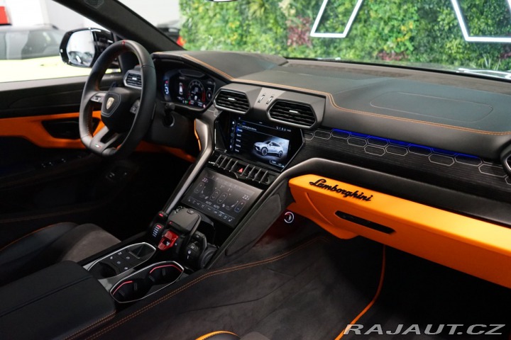 Lamborghini Urus S*PANO*MASÁŽ*360*B&O3 2024