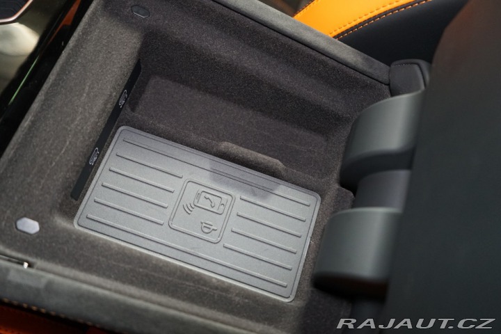 Lamborghini Urus S*PANO*MASÁŽ*360*B&O3 2024