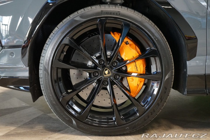 Lamborghini Urus S*PANO*MASÁŽ*360*B&O3 2024