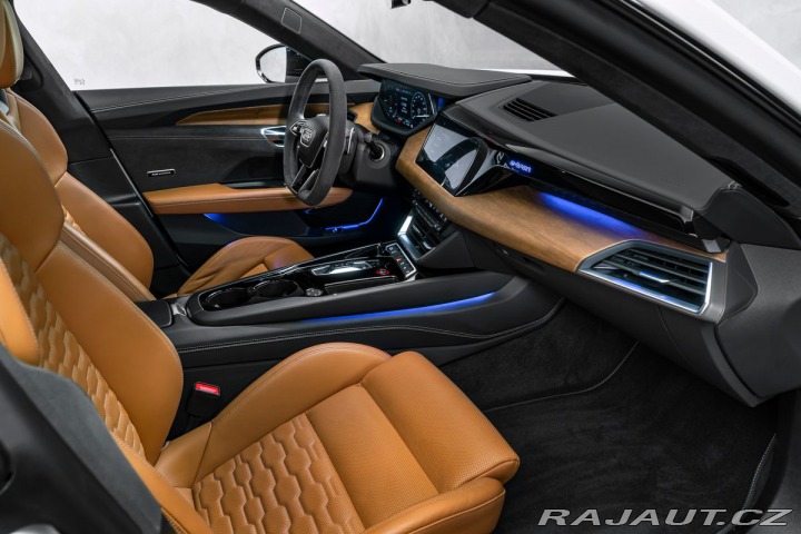 Audi Ostatní modely Q Exclusive Keramiky Vzdu 1800