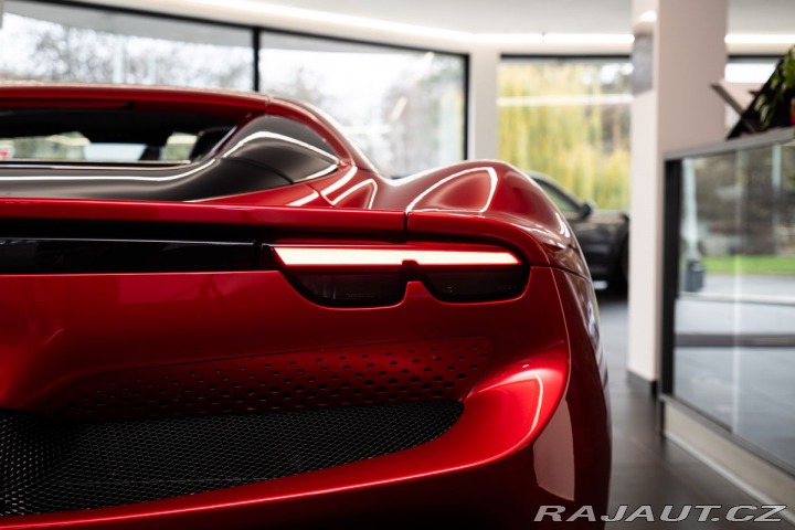 Ferrari 296 GTS Lift/CarPlay/Rosso im 2026