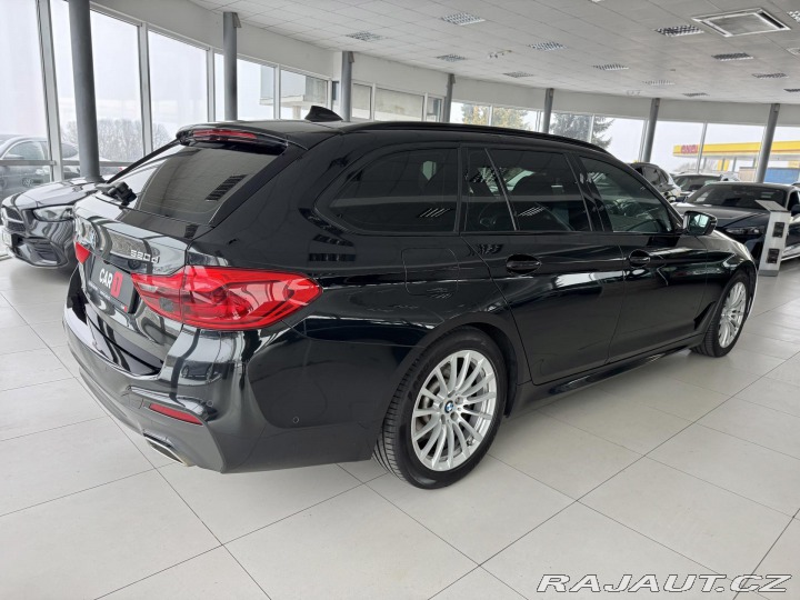BMW 5 520d xDrive*M-SPORT*REZER 2019
