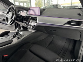 BMW 5 520d xDrive*M-SPORT*Webas 2019